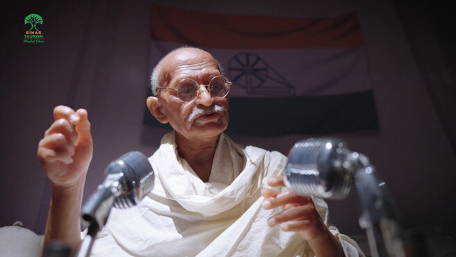 Gandhi Circuit of Bihar season 1 episode 1 on Zee5