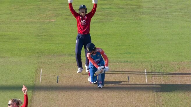 Wicket! Ecclestone Sends Deol Packing With A Decisive LBW on Sony LIV