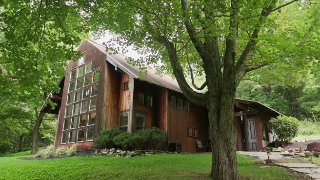 Mountain Life season 1 episode 4 on Discovery Plus