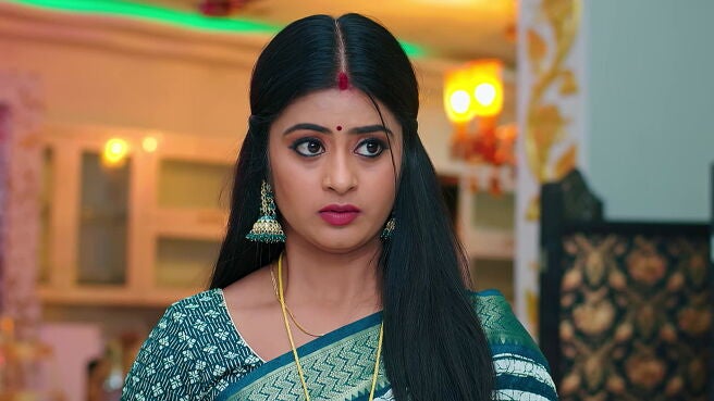 Aval Varuvala season 1 episode 51 on Zee5