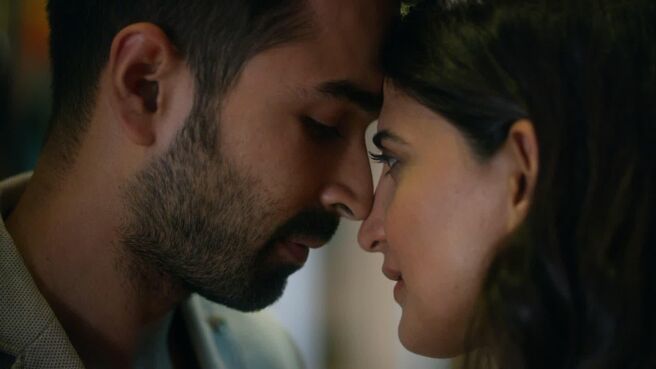 Bombers season 1 episode 10 on Zee5
