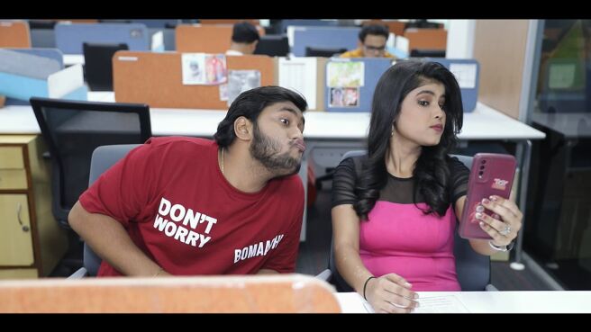 Headline Hungama season 1 episode 5 on Zee5
