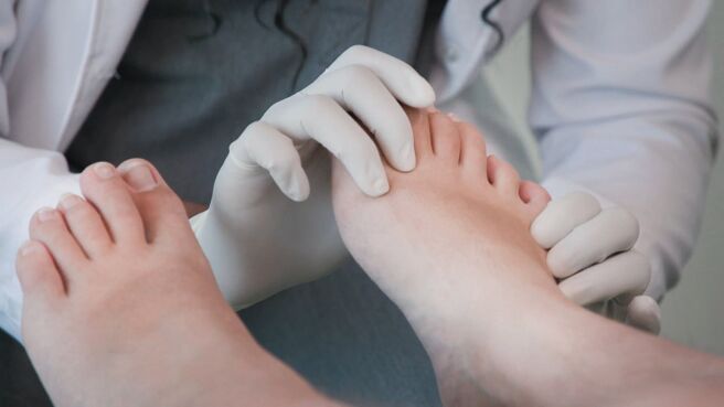My Feet Are Killing Me season 1 episode 12 on DiscoveryPlus