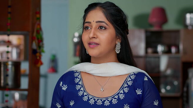 Aval Varuvala season 1 episode 82 on Zee5