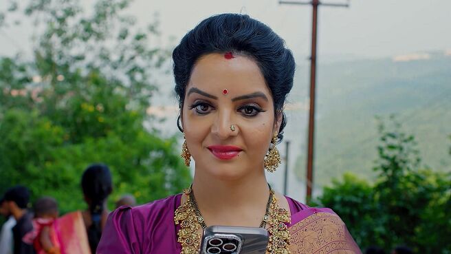 Manetana season 1 episode 2 on Zee5