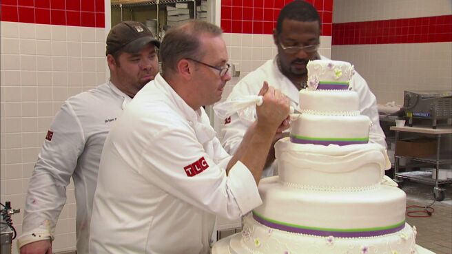 Cake Boss: Next Great Baker season 1 episode 6 on Discovery Plus