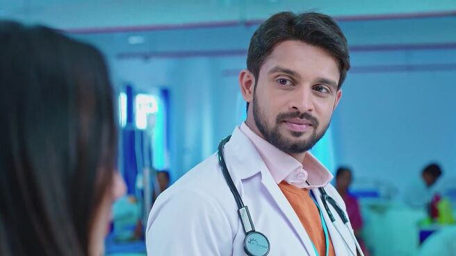 Karna season 1 episode 7 on Zee5