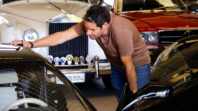 Wheeler Dealers World Tour season 1 episode 1 on DiscoveryPlus