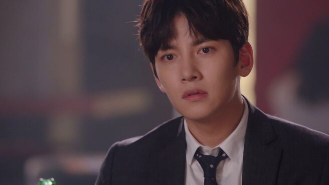 Suspicious Partner season 1 episode 4 on Zee5