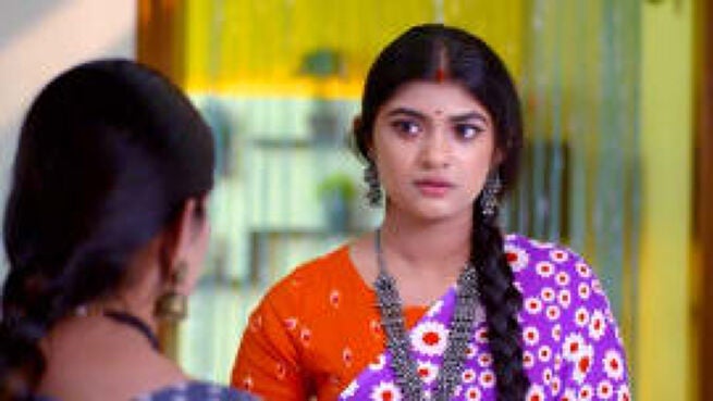 Mrs. Hitler season 1 episode 694 on Zee5