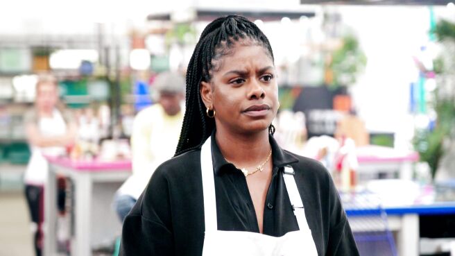 Celeb Cooking School season 1 episode 2 on Sony LIV