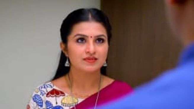 Mrs. Hitler season 1 episode 684 on Zee5