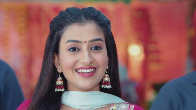 Shivika season 1 episode 1 on Zee5
