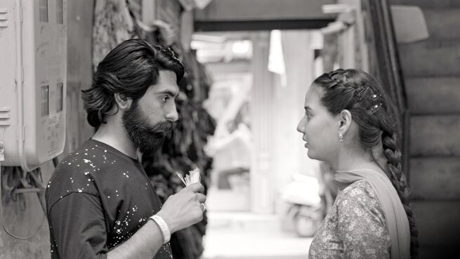 Yakkay season 1 episode 5 on Chaupal