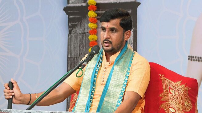 Gajar Kirtanacha Sohala Anandacha season 1 episode 21 on Zee5