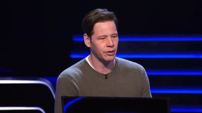 Who Wants To Be A Millionaire season 1 episode 4 on Discovery Plus