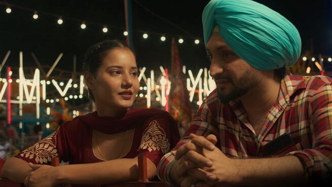 Yakkay season 1 episode 6 on Chaupal