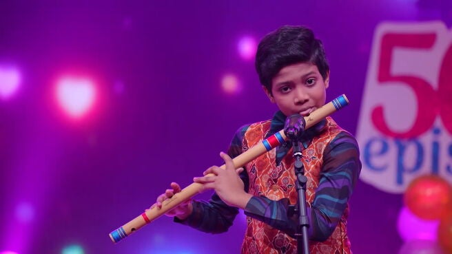 Sonar Jalsaghar season 1 episode 50 on Zee5