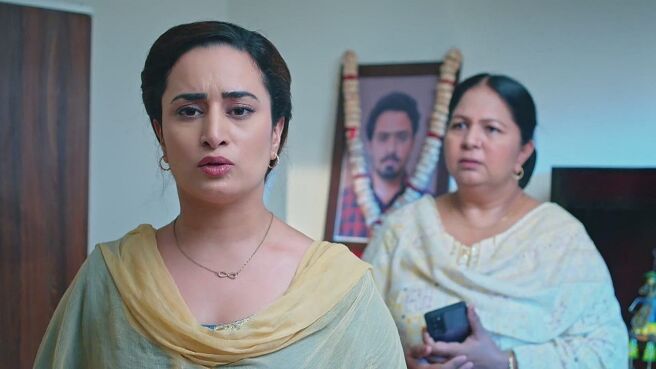 Nava Mod season 1 episode 9 on Zee5