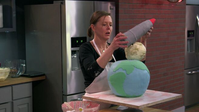 Buddy's Big Bakedown season 1 episode 6 on Discovery Plus