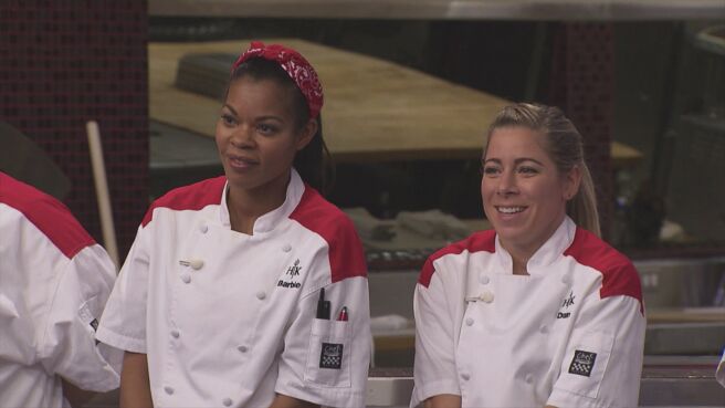 Hell's Kitchen, Season 17 season 17 episode 10 on DiscoveryPlus