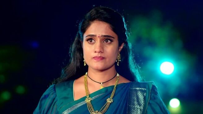 Jagadhatri season 1 episode 13 on Zee5