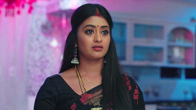 Aval Varuvala season 1 episode 52 on Zee5