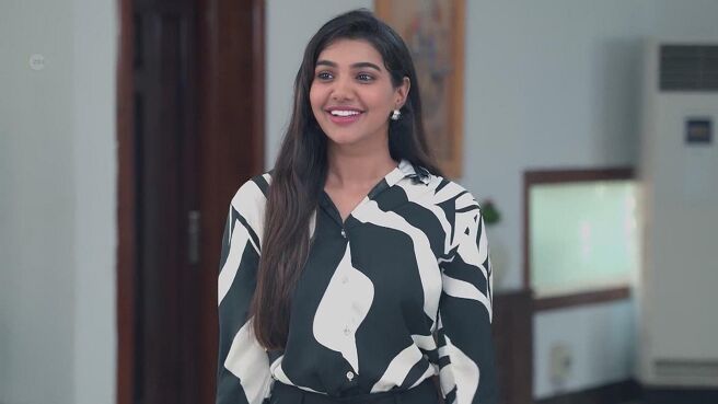 Nenjathai Killathe season 1 episode 11 on Zee5