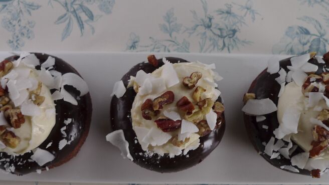 Unique Sweets season 3 episode 5 on Discovery Plus