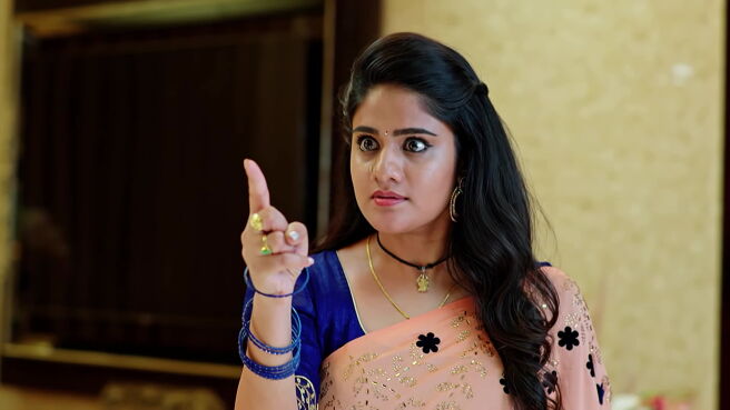 Smart Play - Jagadhatri season 1 episode 36 on Zee5
