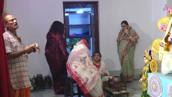 Pujo Parikrama season 1 episode 1 on Zee5