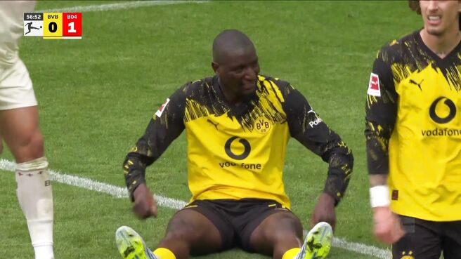 Chance! Guirassy Fails To Direct His Header On Target on Sony LIV