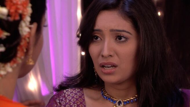 Pavitra Rishta season 1 episode 877 on Zee5