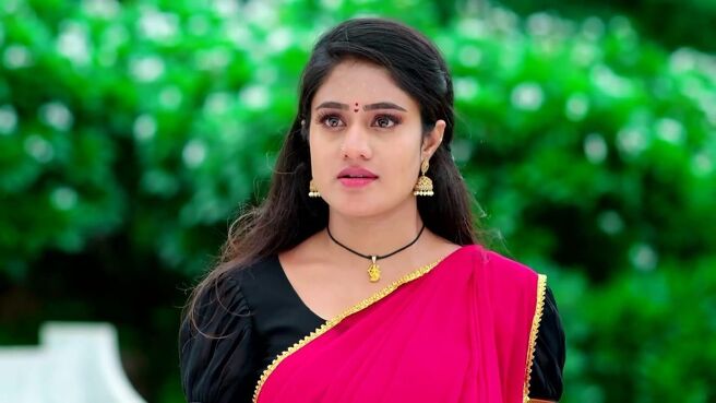 Jagadhatri season 1 episode 8 on Zee5