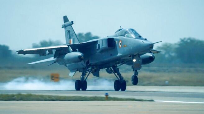 Kargil 1999: The Untold Story of the Indian Air Force season 1 episode 1 on Discovery Plus