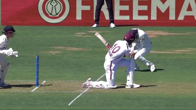 Four! Chase Finds The Boundary With A Slog-Sweep on Sony LIV