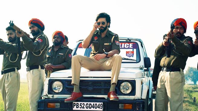 Maaye Main Ik Shikra Yaar Banaya season 1 episode 1 on Chaupal