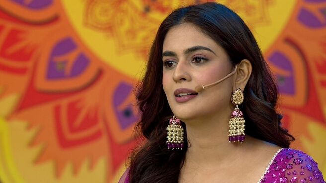 Zee Rishtey Awards 2024 season 1 episode 3 on Zee5