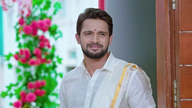 Karna season 1 episode 25 on Zee5