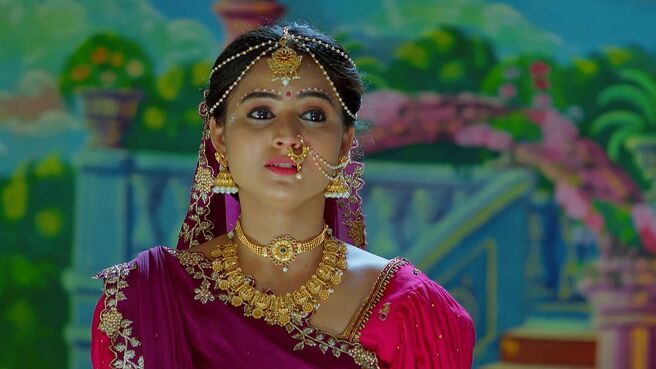 Hrudaya Geethe season 1 episode 45 on Zee5