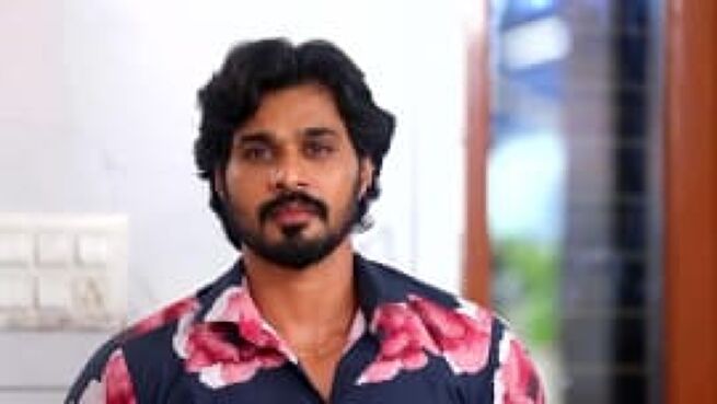 Vidhya No. 1 season 1 episode 22 on Zee5