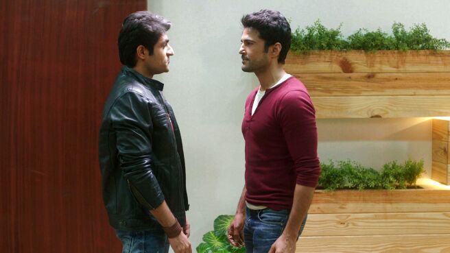 Reporters season 1 episode 39 on SonyLIV