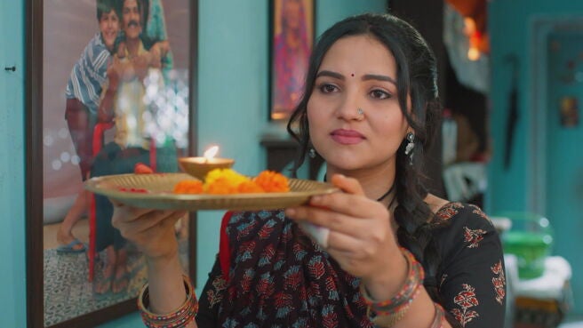 Smart Play - Vasudha season 1 episode 15 on Zee5