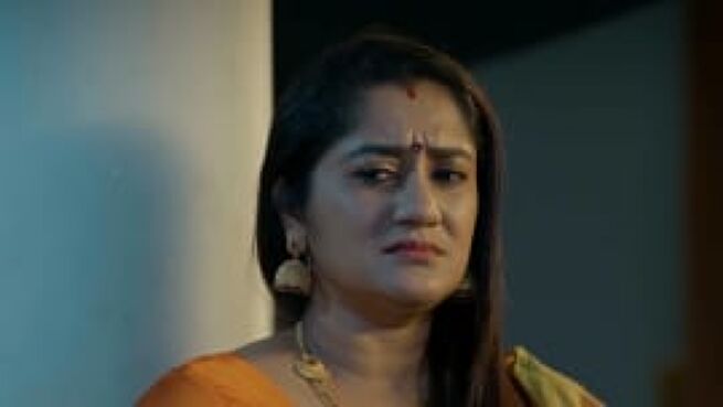 Parvathy season 1 episode 5 on Zee5