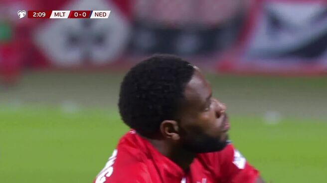 Chance! Mbong Fires Just Wide Of The Target on Sony LIV