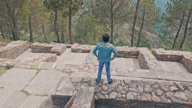 Ek Tha Raja season 1 episode 5 on Discovery Plus