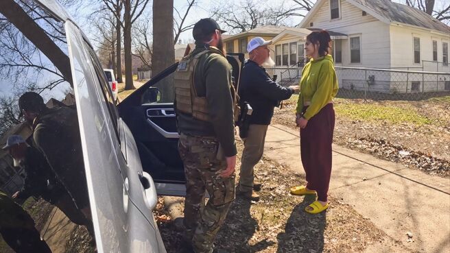 Bail Jumpers season 1 episode 4 on Discovery Plus