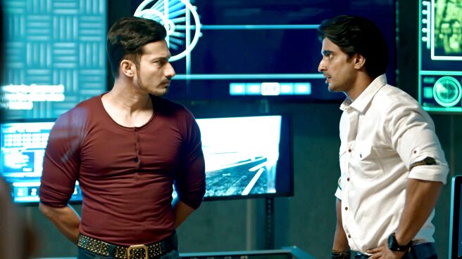 Shrikant Bashir season 1 episode 20 on Sony LIV