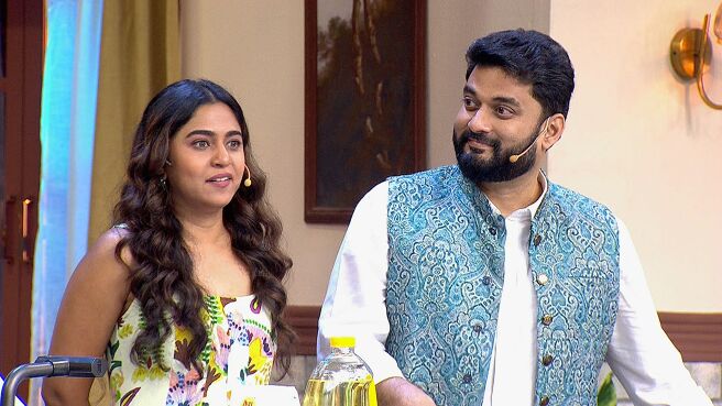 Amhi Sare Khavaiyee – Jodicha Mamla season 1 episode 2 on Zee5