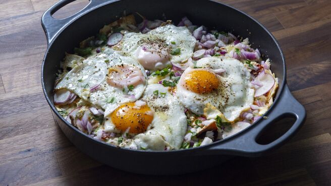 30 Minute Meals season 28 episode 7 on Discovery Plus